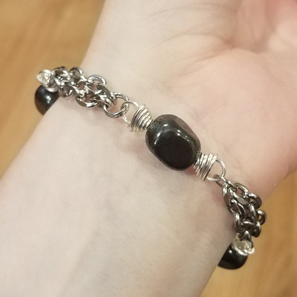 FINAL PRICE Hematite Double Stainless Toggle Skull Bracelet - Picture 4 of 10